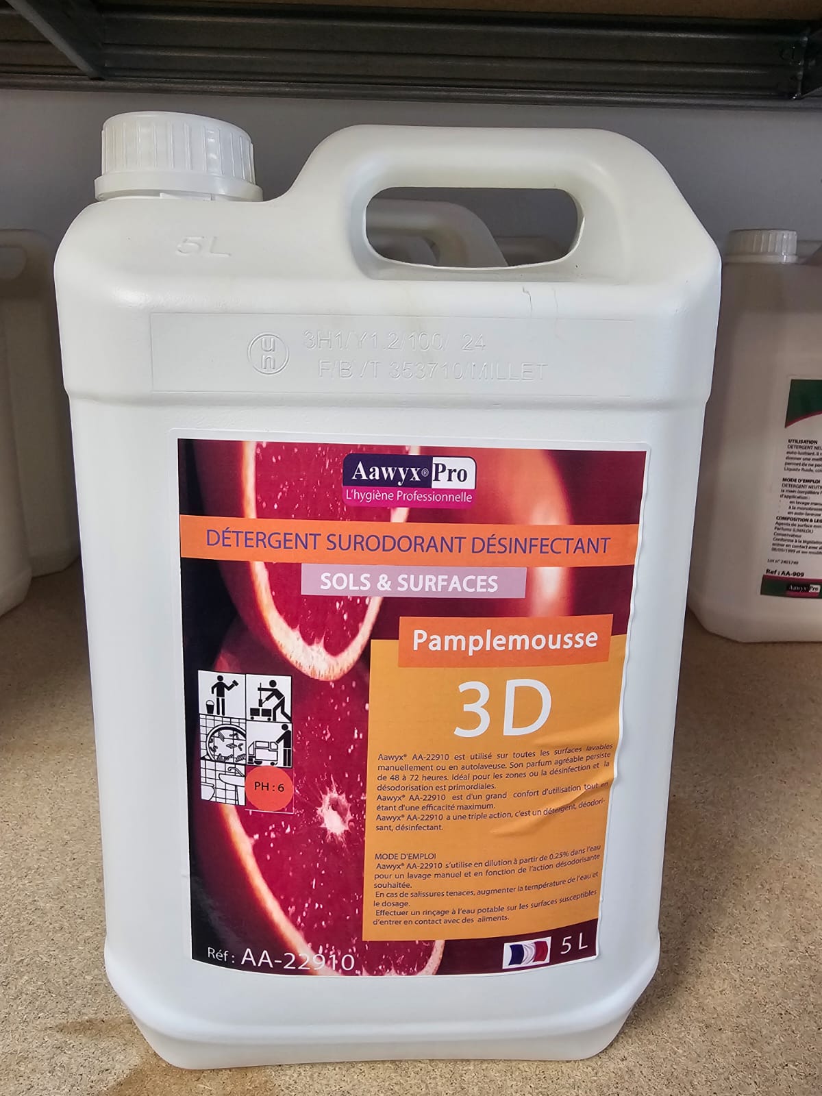 Détergent Surodorant Désinfectant – Nettoie, Désinfecte et Parfume