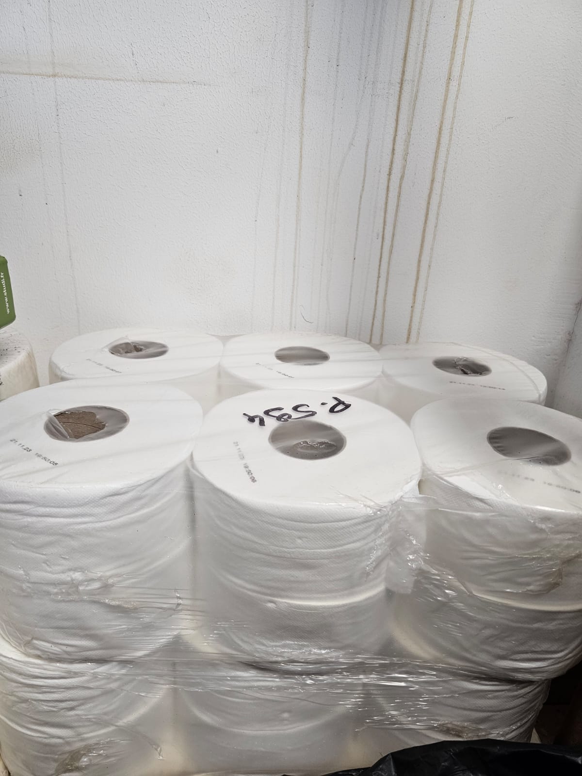 Papier Hygiénique – Douceur et Résistance pour un Confort Optimal